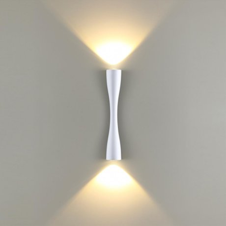 Настенный светильник Odeon Light Anika 4290/10WL