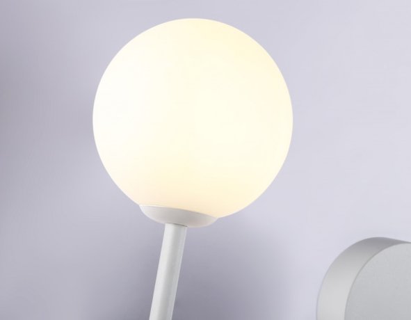 Настенный светодиодный светильник Ambrella light COMFORT FL66388