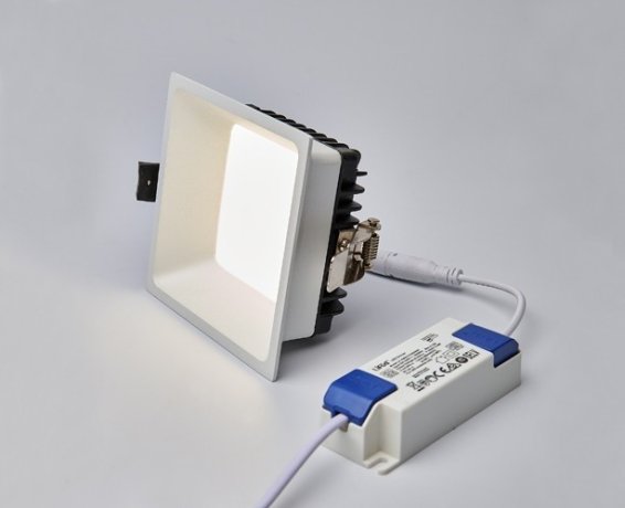 Встраиваемый светильник Italline IT06-6019 white 4000K