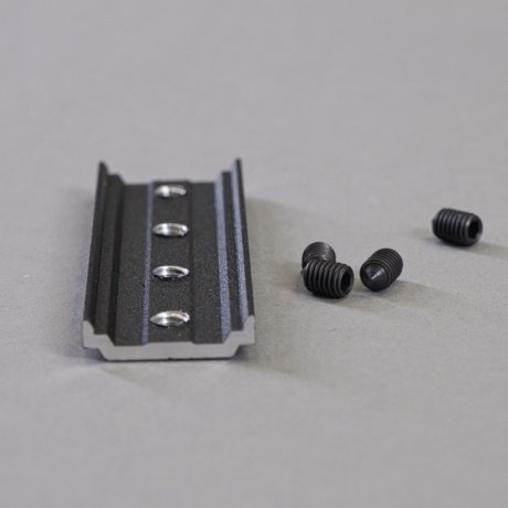 Соединительная планка для магнитного шинопровода Novotech FLUM 135160