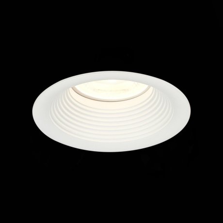 Встраиваемый точечный светильник ST-Luce ST202.508.01