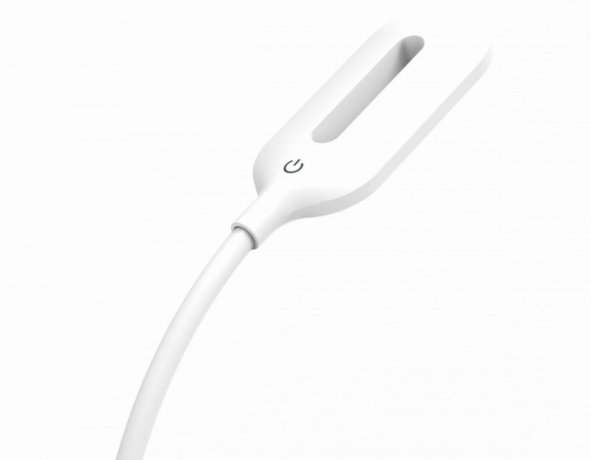 Светодиодная настольная лампа с беспроводной зарядкой Ambrella light Desk DE588