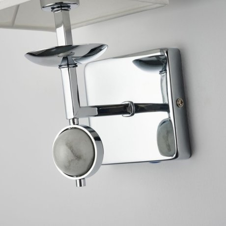 Бра с лампочкой Favourite Diva 2821-1W+Lamps E14 Свеча