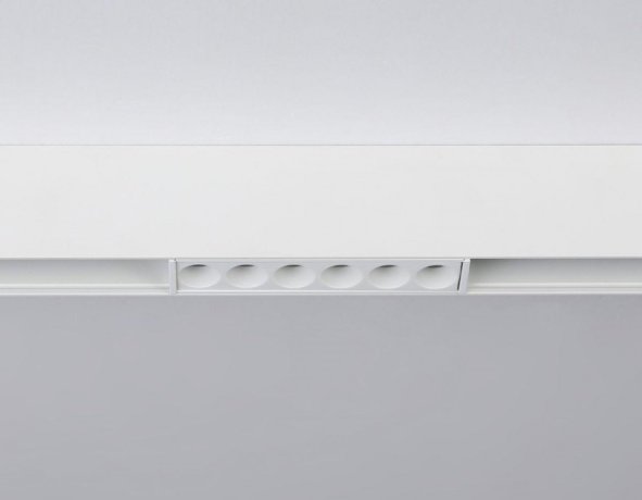 Трековый светильник 6W 4200К для магнитного шинопровода Ambrella light Track System Magnetic GL4017