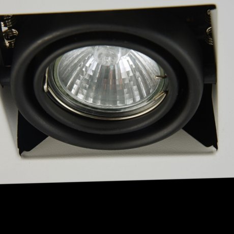 Встраиваемый светильник Maytoni Metal DL008-2-01-W