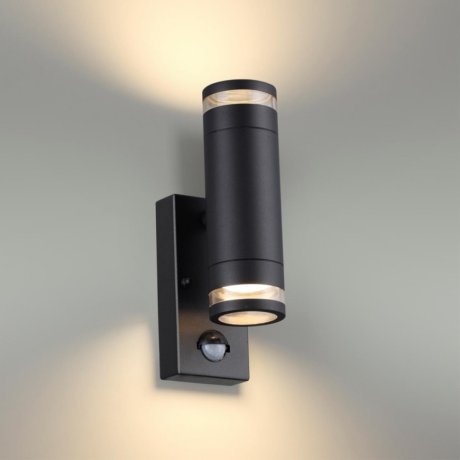 Уличный настенный светильник с датчиком движения Odeon Motto 6605/2W