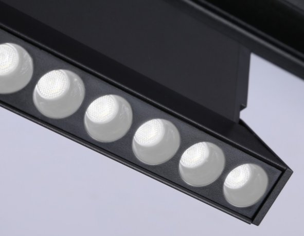 Трековый светильник 18W 4200К для магнитного шинопровода Magnetic Ambrella light TRACK SYSTEM GL4081