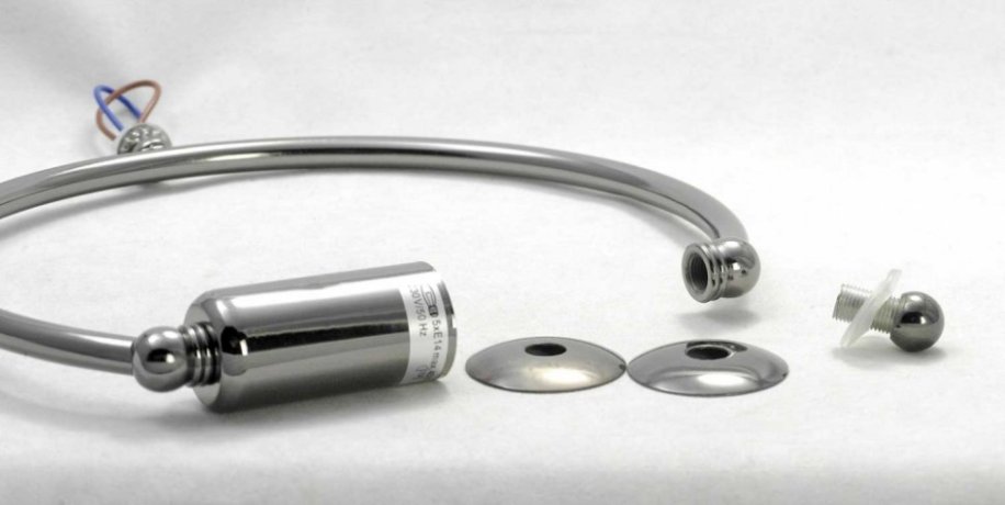 GRLSP-8084 Светодиодная потолочная люстра на штанге LGO GILA