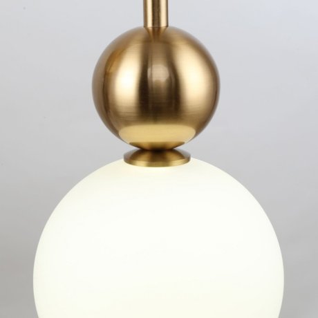 Настенный светильник с декоративными шарами F-Promo Chantra 4088-1W