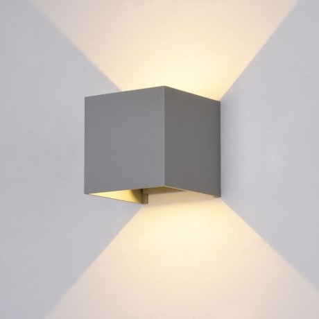 Уличный настенный светодиодный светильник Maytoni Fulton O572WL-L6GR