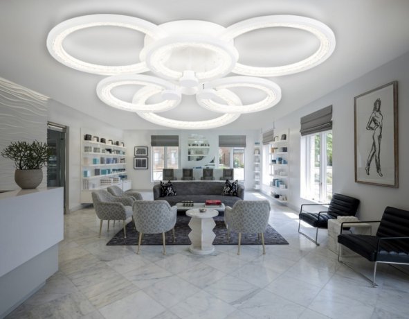 Потолочная диммируемая люстра с пультом ДУ Ambrella light Original FA4085